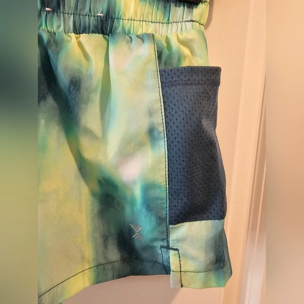 Xersion Girls Activewear Shorts Size‎ S 7/8 Blue Green Tie Dye Quick-Dri